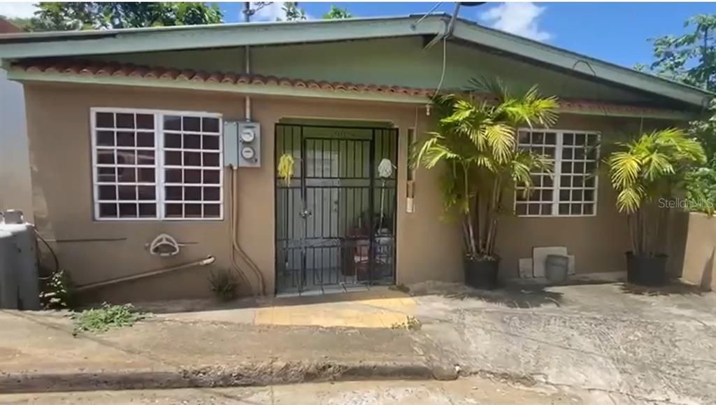 最近售出: $70,000 (2 贝兹, 1 浴室, 0 平方英尺)