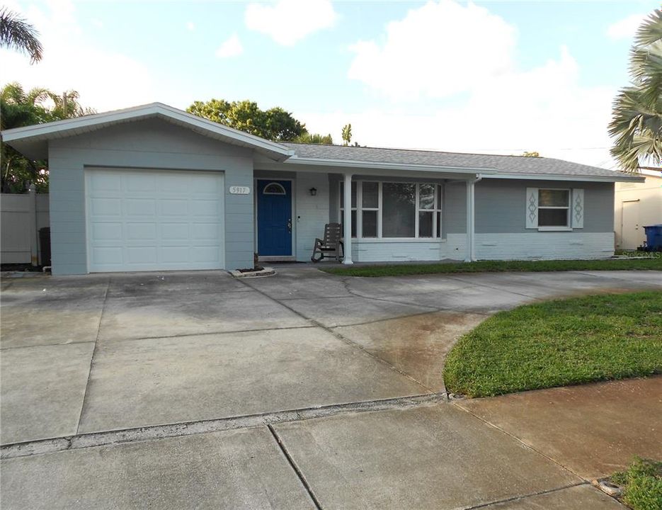 For Sale: $510,000 (3 beds, 2 baths, 1517 Square Feet)