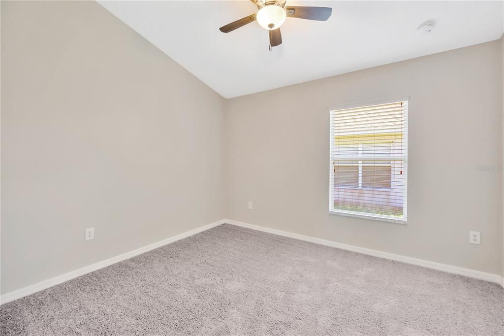 Active With Contract: $2,400 (3 beds, 2 baths, 1928 Square Feet)