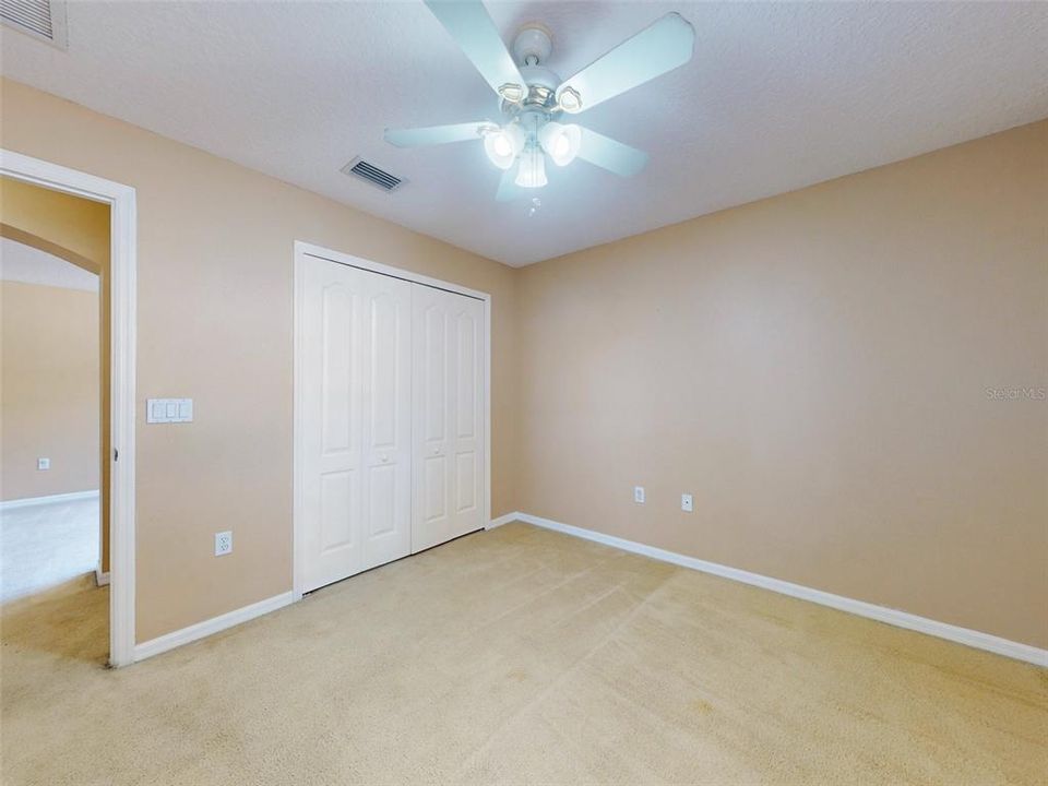 For Rent: $2,400 (3 beds, 2 baths, 2141 Square Feet)