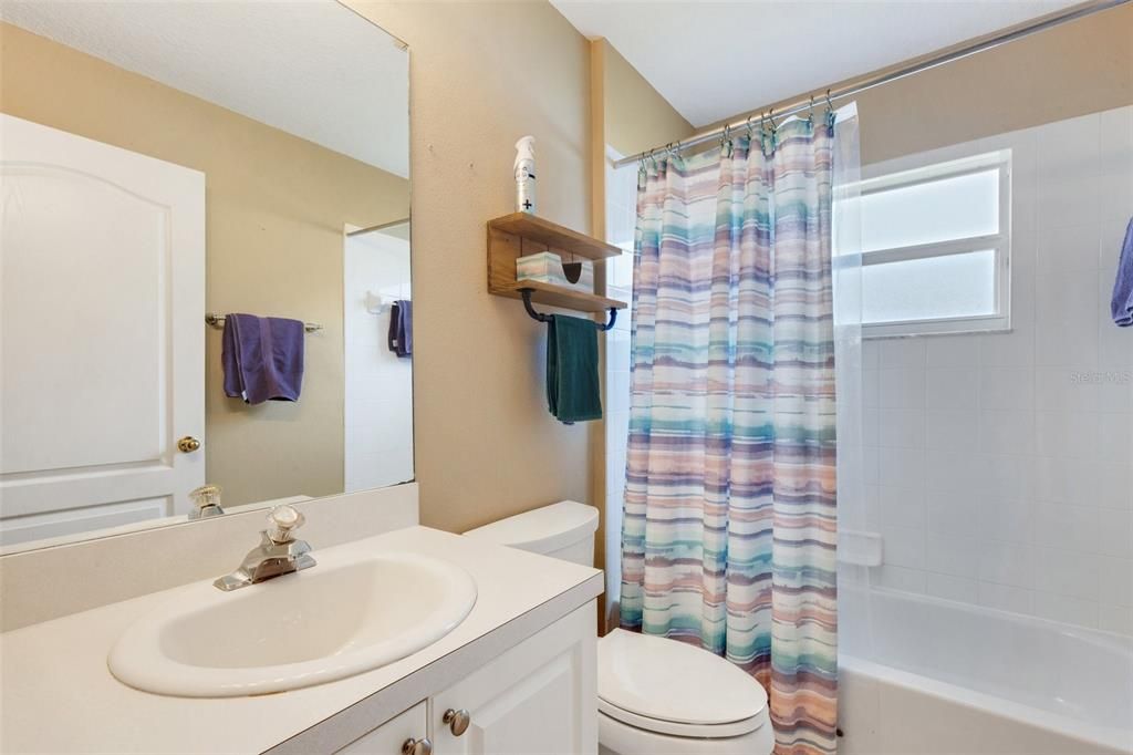 For Sale: $429,900 (3 beds, 2 baths, 1727 Square Feet)