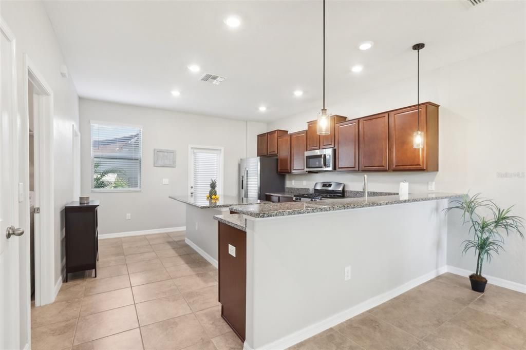 For Sale: $374,900 (3 beds, 2 baths, 1615 Square Feet)
