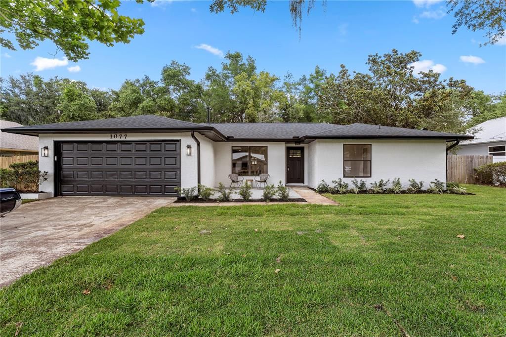 For Sale: $539,900 (4 beds, 2 baths, 1963 Square Feet)