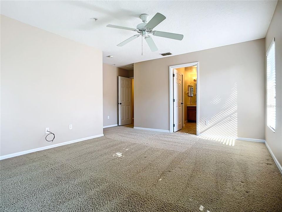 For Sale: $312,500 (3 beds, 2 baths, 1806 Square Feet)