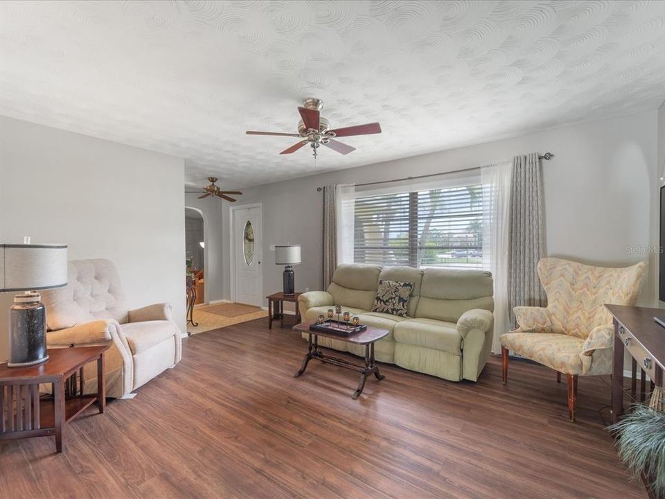 Living room of 826 W. Virgina Ave