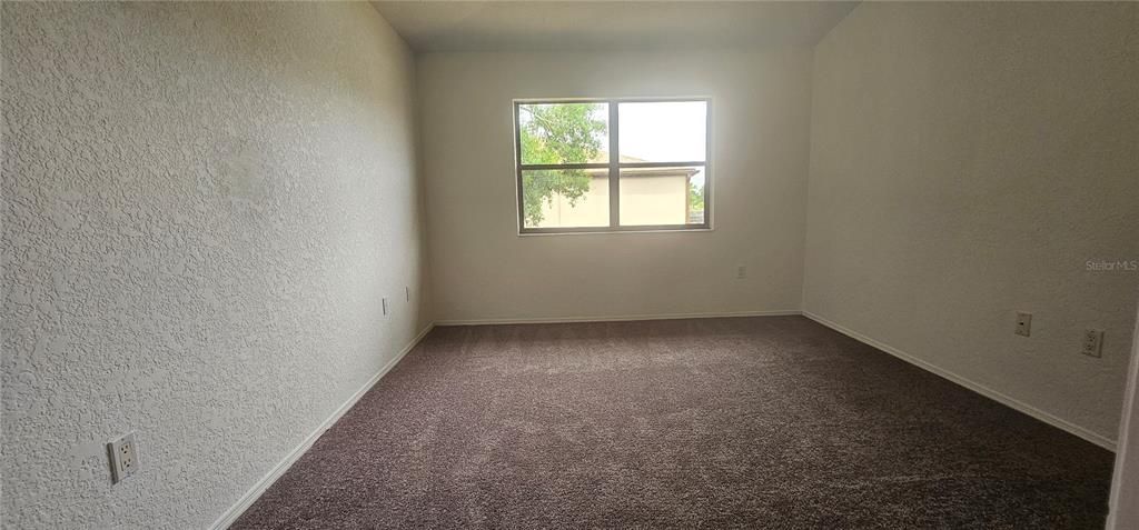 For Sale: $145,000 (2 beds, 2 baths, 960 Square Feet)