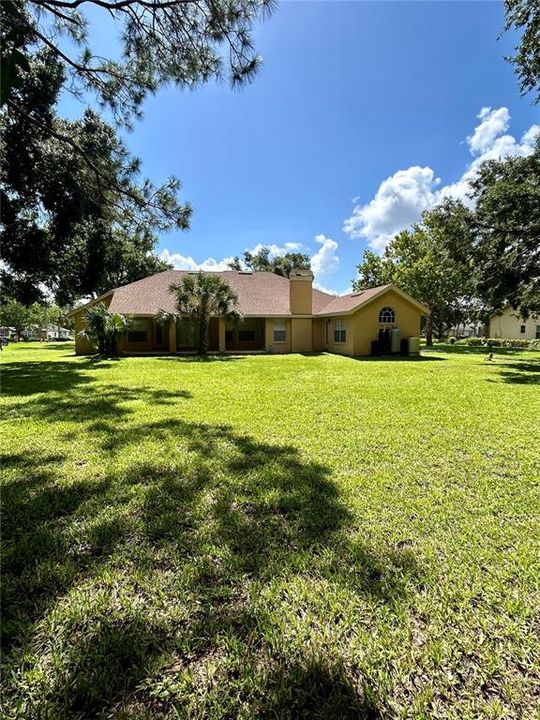 Active With Contract: $825,000 (4 beds, 3 baths, 2334 Square Feet)