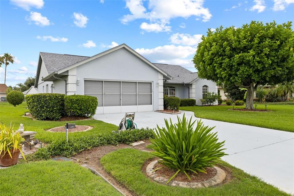 For Sale: $425,000 (3 beds, 2 baths, 1757 Square Feet)