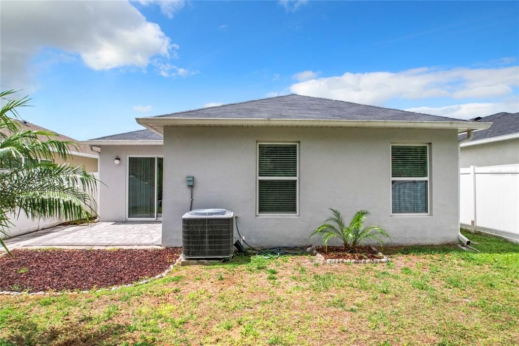 For Sale: $360,000 (3 beds, 2 baths, 1552 Square Feet)