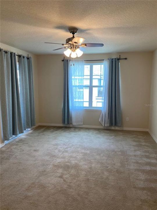 For Rent: $2,595 (3 beds, 2 baths, 1794 Square Feet)