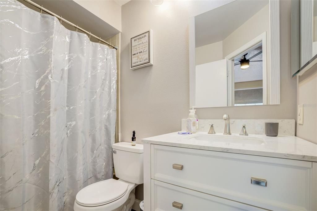 For Sale: $239,500 (2 beds, 2 baths, 1170 Square Feet)