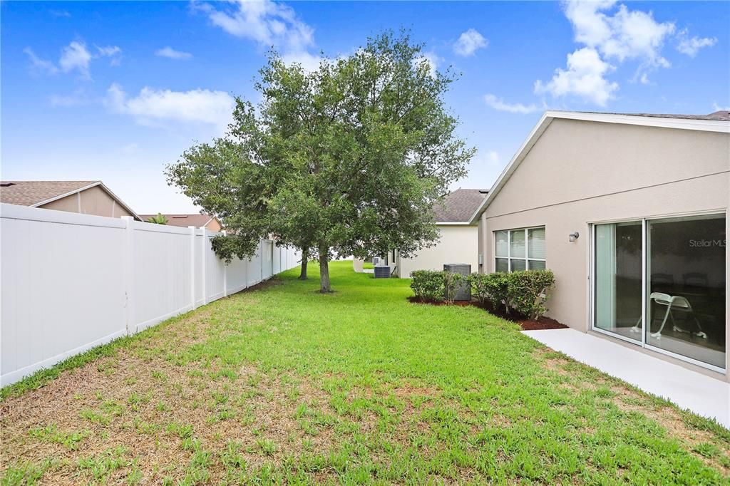 For Sale: $349,900 (3 beds, 2 baths, 1268 Square Feet)