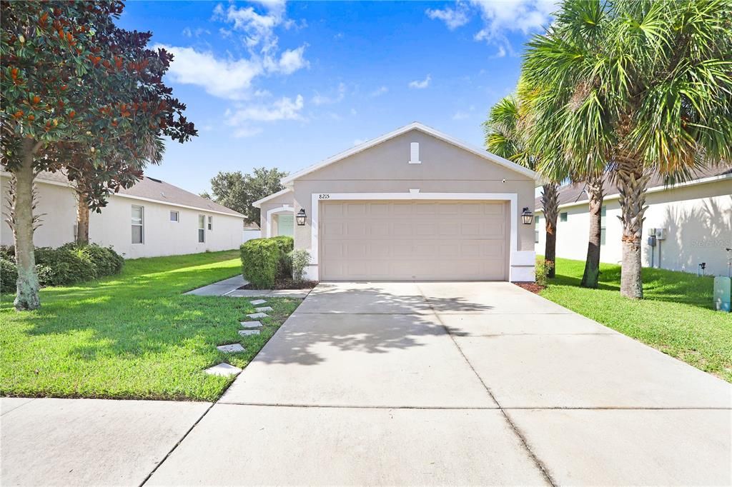 For Sale: $349,900 (3 beds, 2 baths, 1268 Square Feet)