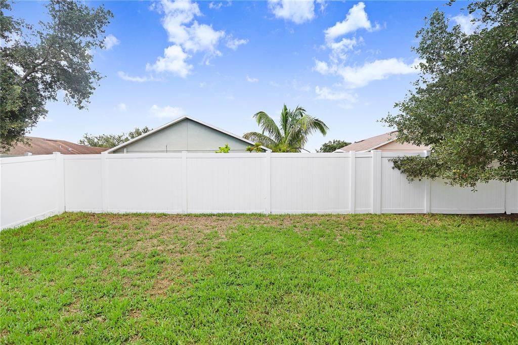 For Sale: $349,900 (3 beds, 2 baths, 1268 Square Feet)