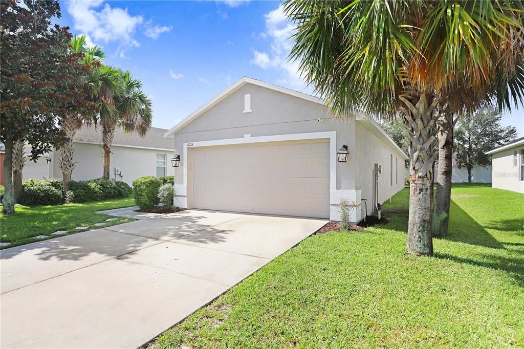 For Sale: $349,900 (3 beds, 2 baths, 1268 Square Feet)