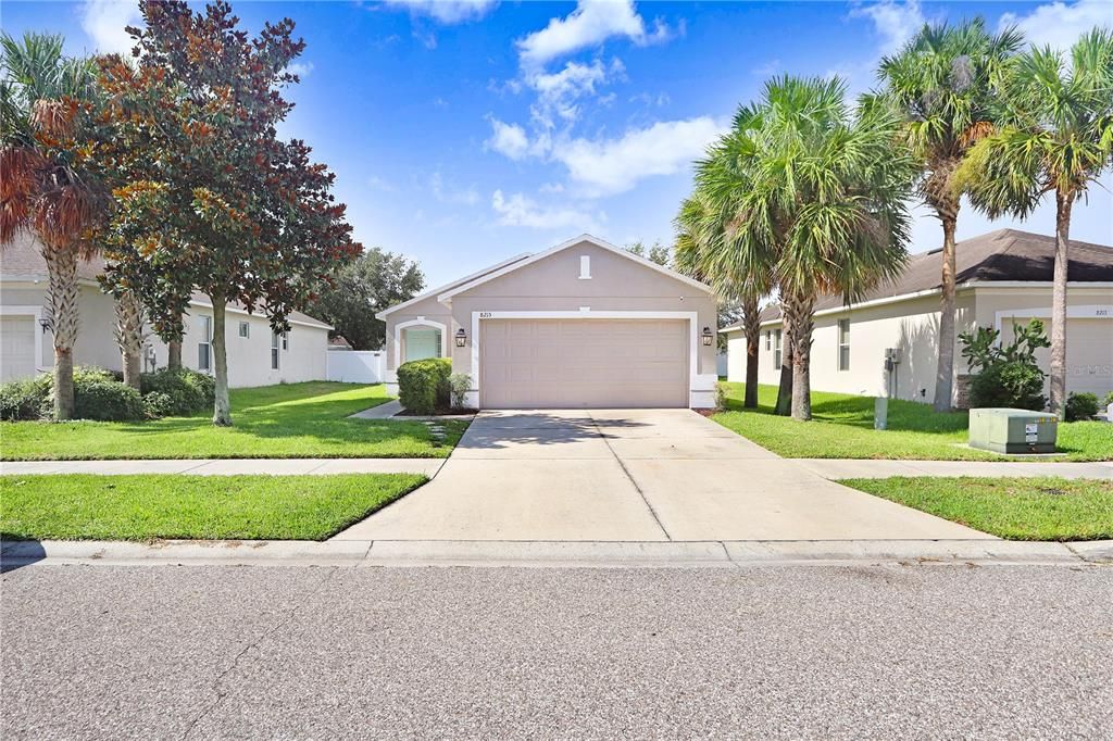 For Sale: $349,900 (3 beds, 2 baths, 1268 Square Feet)