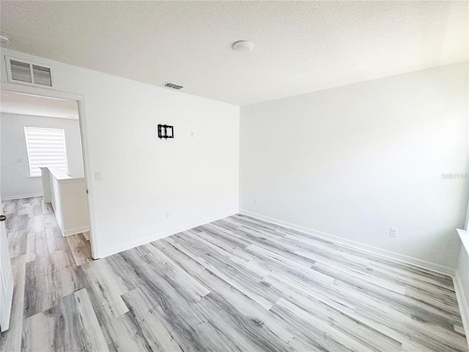 For Rent: $3,200 (4 beds, 2 baths, 2309 Square Feet)