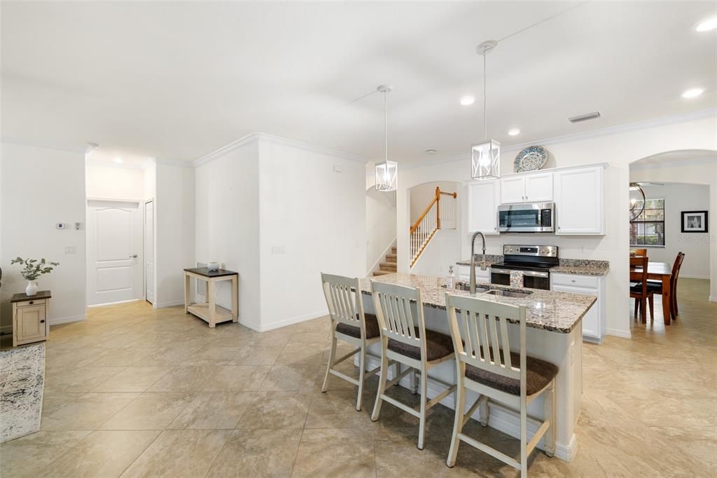 Active With Contract: $650,000 (5 beds, 3 baths, 3231 Square Feet)