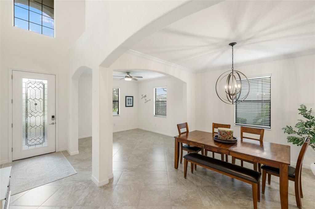 Active With Contract: $650,000 (5 beds, 3 baths, 3231 Square Feet)