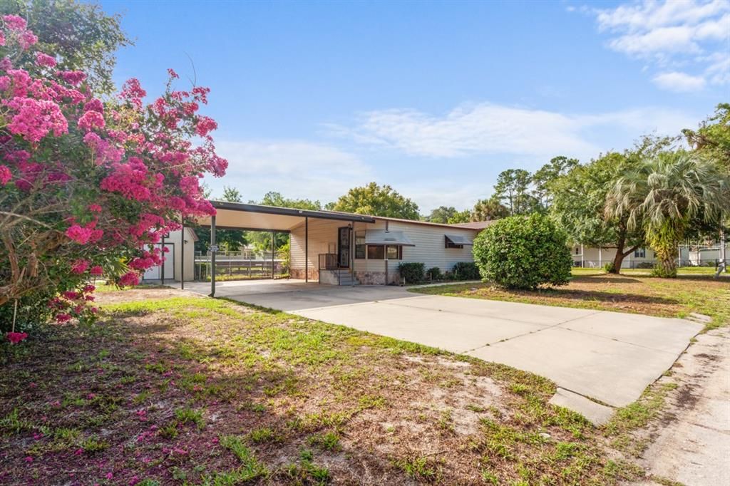 For Sale: $297,000 (3 beds, 2 baths, 1610 Square Feet)