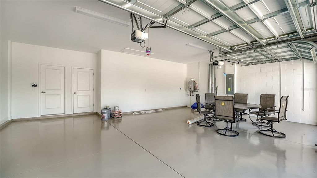 For Rent: $10,000 (4 beds, 3 baths, 2800 Square Feet)