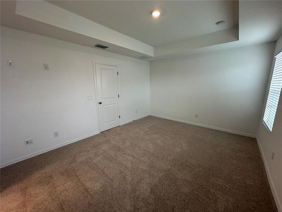 For Rent: $2,425 (3 beds, 2 baths, 1743 Square Feet)