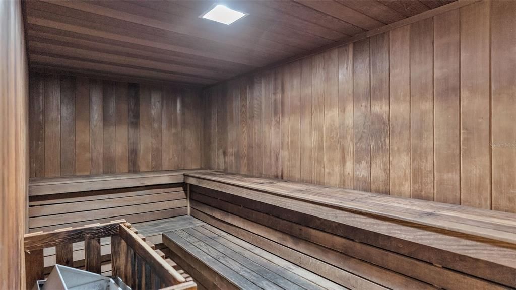 Clubhouse - sauna