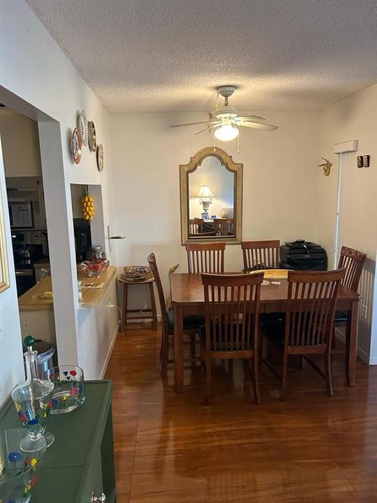 For Rent: $1,600 (1 beds, 1 baths, 763 Square Feet)