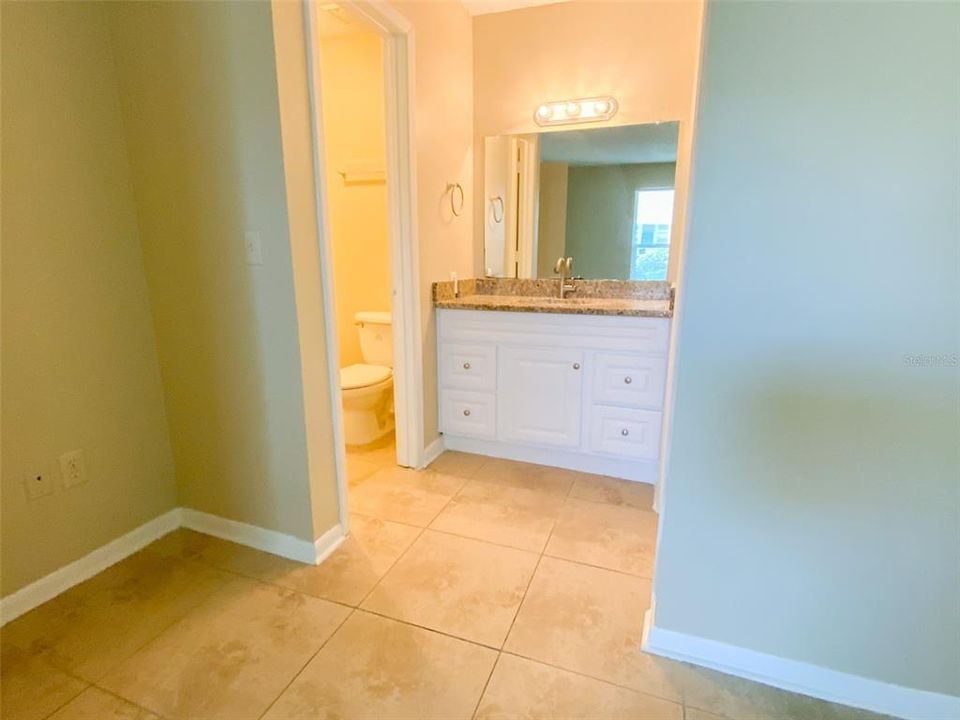 2nd Bathroom