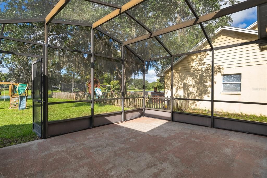 Screened Patio