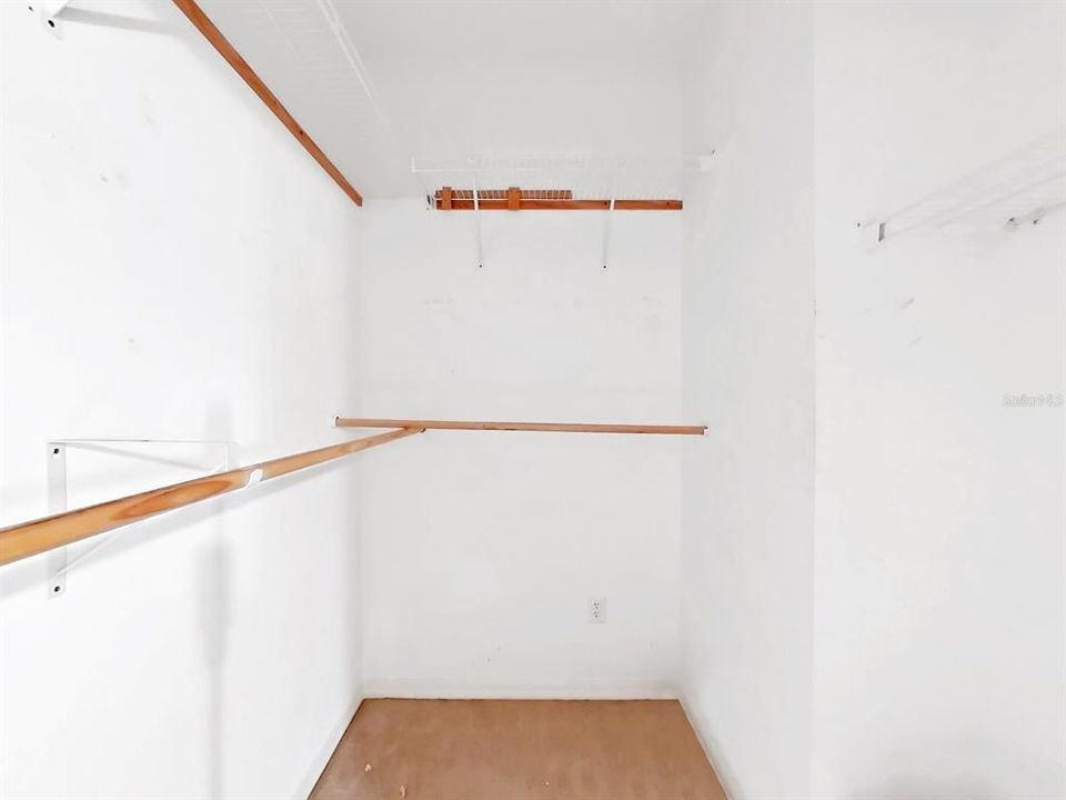 For Sale: $345,000 (3 beds, 2 baths, 1449 Square Feet)