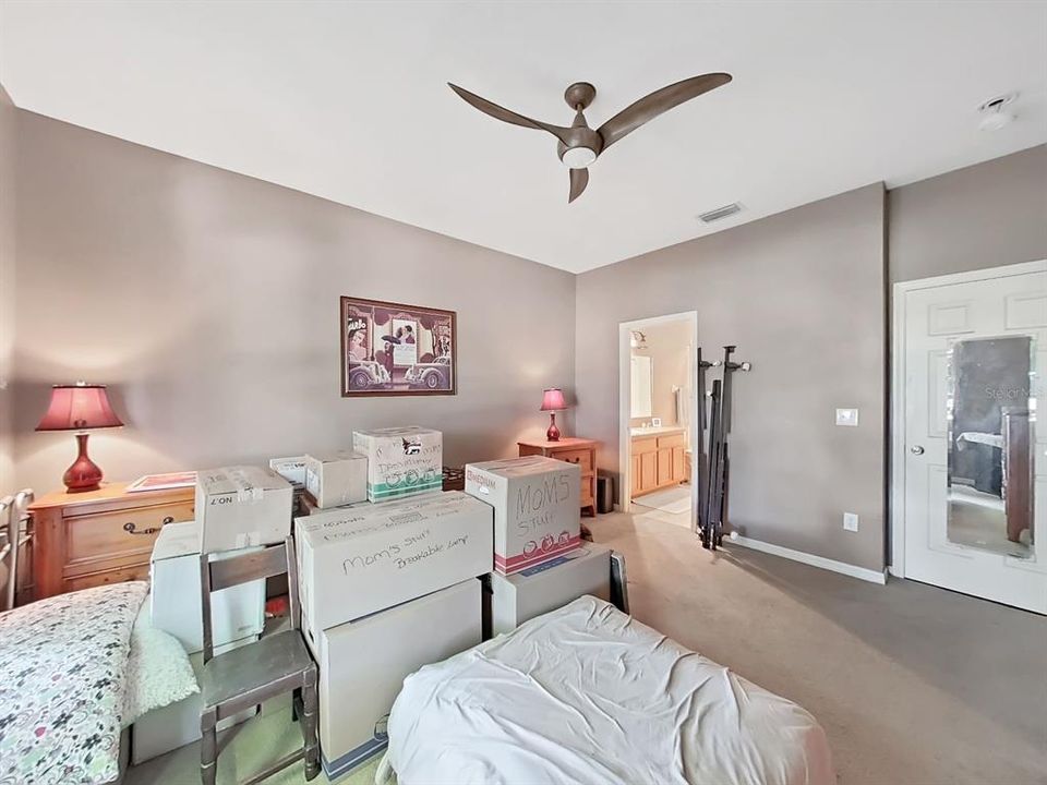 For Sale: $345,000 (3 beds, 2 baths, 1449 Square Feet)