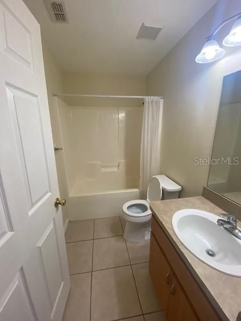 For Rent: $1,995 (3 beds, 2 baths, 1338 Square Feet)