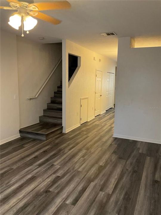 For Rent: $1,400 (2 beds, 2 baths, 1176 Square Feet)