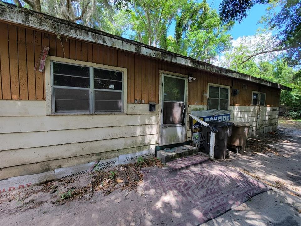 For Sale: $72,000 (3 beds, 1 baths, 1150 Square Feet)