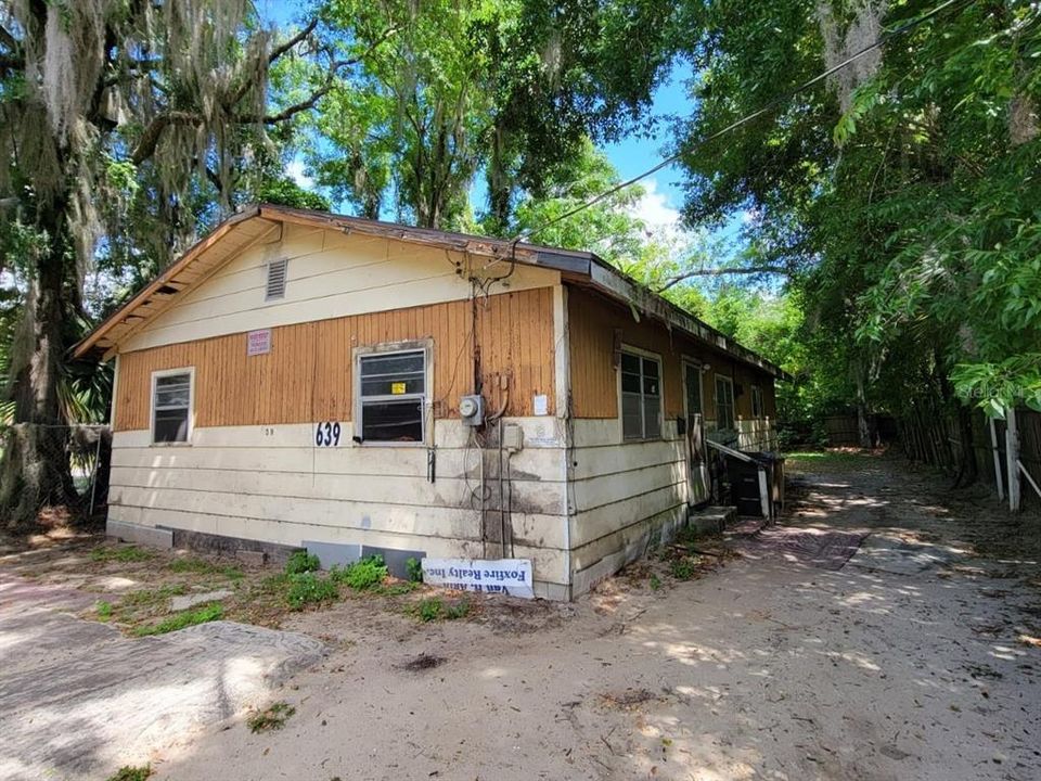 For Sale: $72,000 (3 beds, 1 baths, 1150 Square Feet)