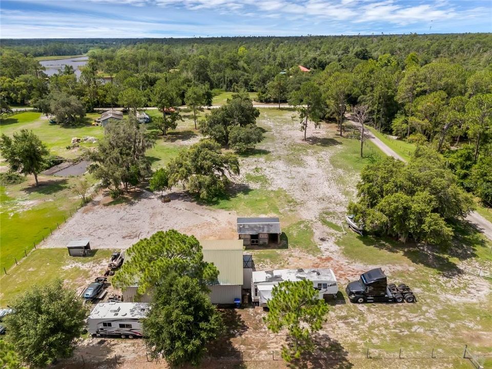 На продажу: $249,900 (2.60 acres)