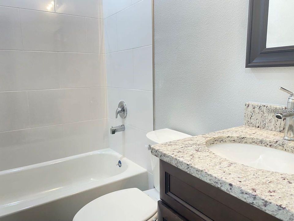 For Rent: $1,797 (3 beds, 2 baths, 1240 Square Feet)