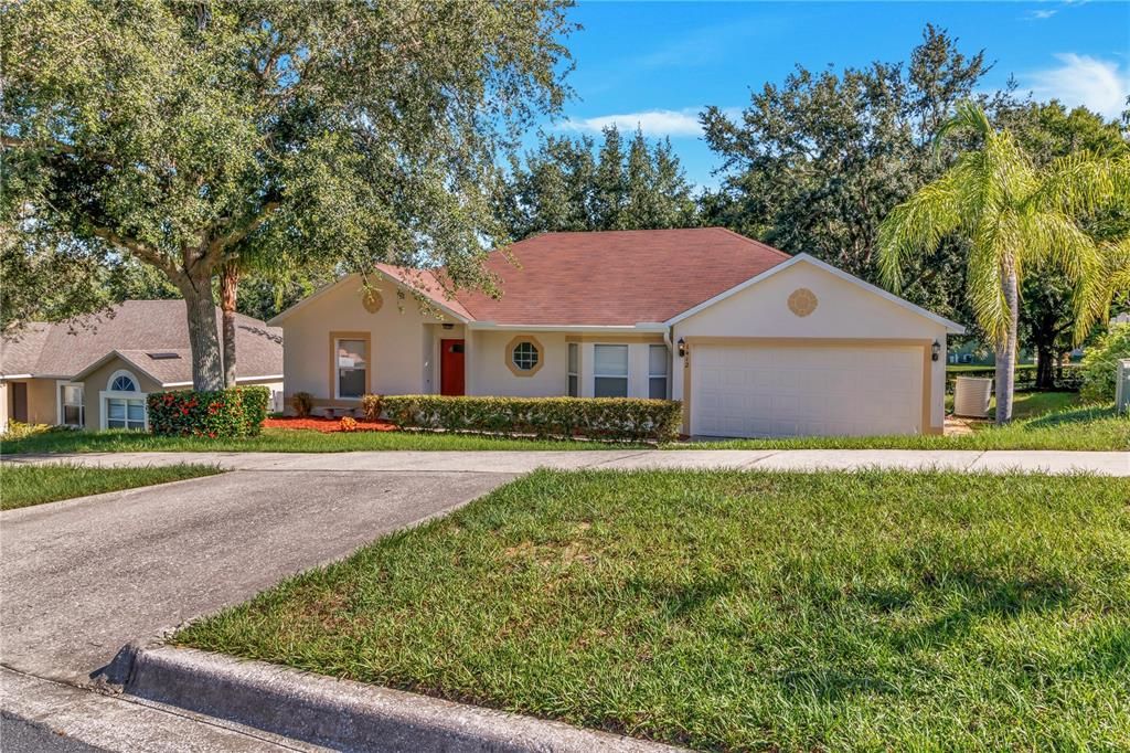 Recently Sold: $379,900 (4 beds, 2 baths, 1714 Square Feet)