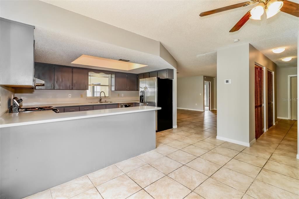 For Sale: $479,000 (4 beds, 2 baths, 1960 Square Feet)