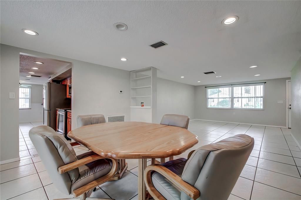 For Sale: $314,900 (3 beds, 2 baths, 1440 Square Feet)