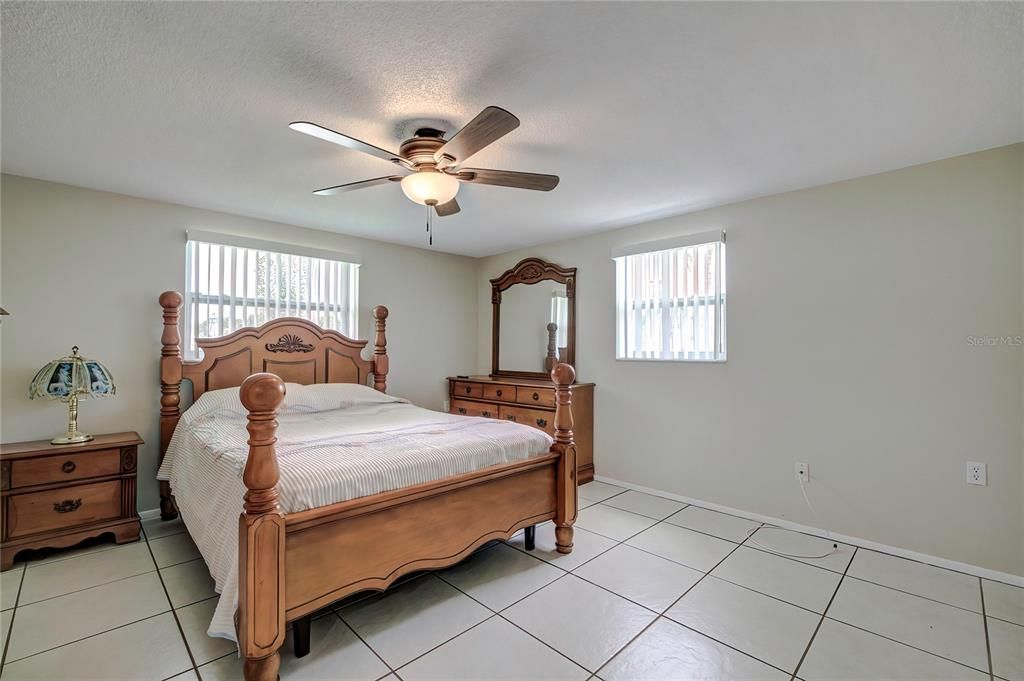 For Sale: $314,900 (3 beds, 2 baths, 1440 Square Feet)