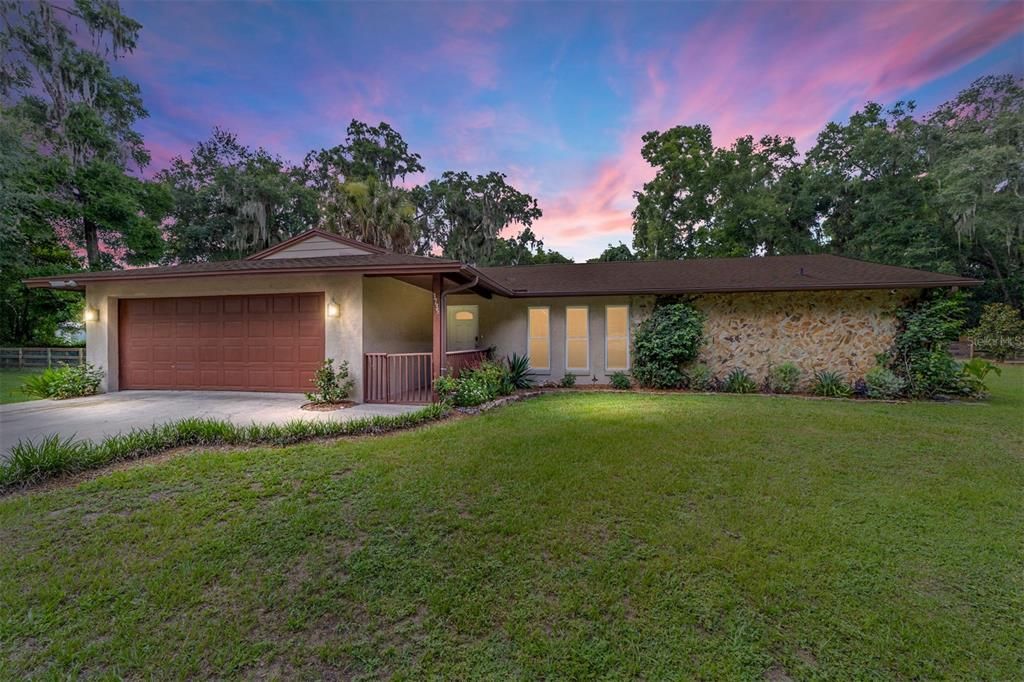 For Sale: $497,000 (3 beds, 2 baths, 1826 Square Feet)