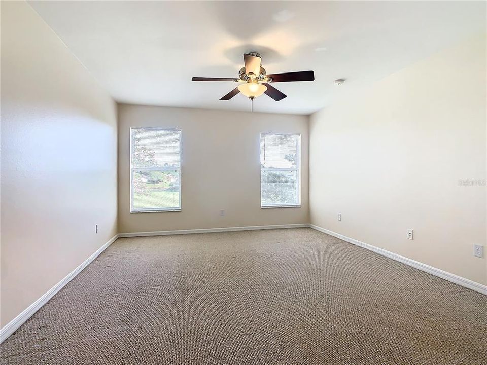 For Sale: $339,000 (3 beds, 2 baths, 1474 Square Feet)