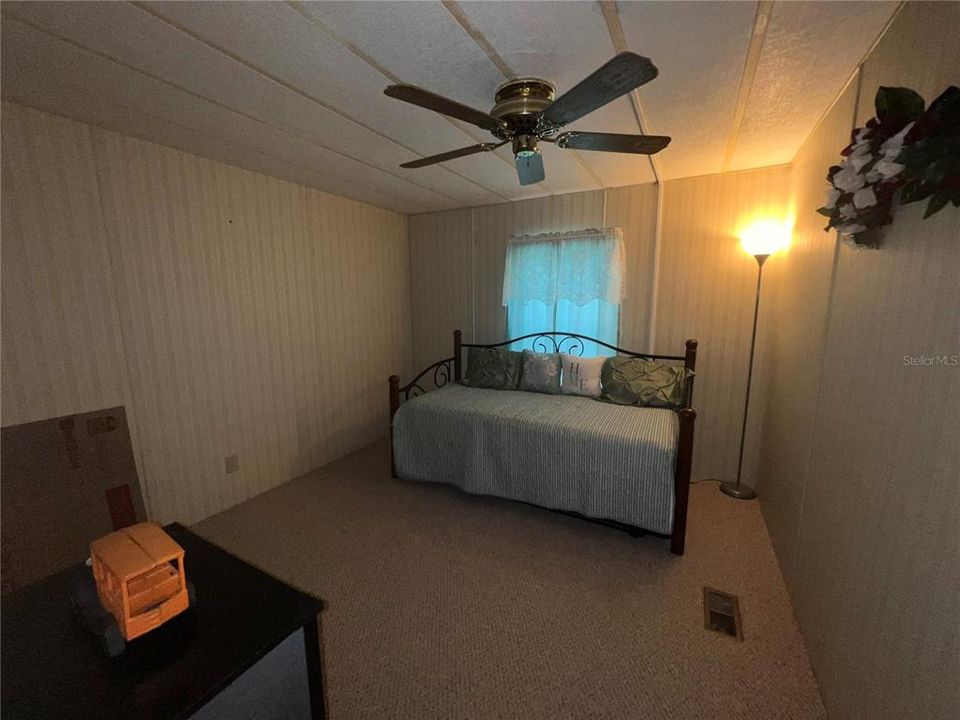 For Rent: $2,000 (2 beds, 2 baths, 1040 Square Feet)