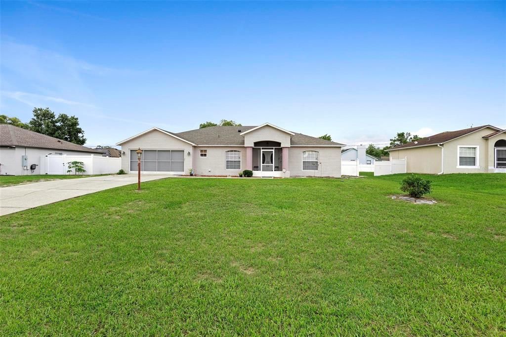 For Sale: $379,995 (3 beds, 2 baths, 2020 Square Feet)