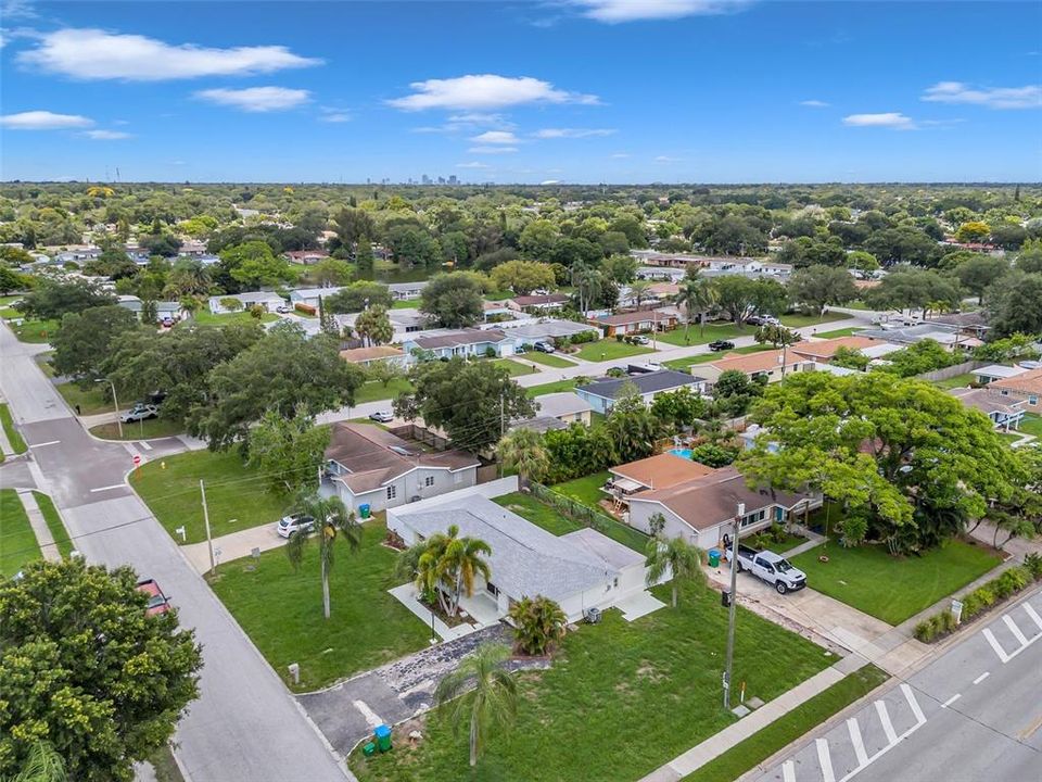 For Sale: $410,000 (3 beds, 1 baths, 1616 Square Feet)