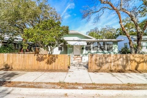For Sale: $299,990 (3 beds, 2 baths, 1610 Square Feet)