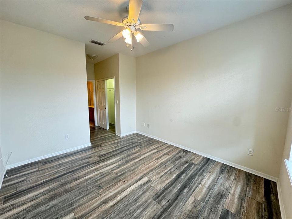 For Rent: $1,950 (2 beds, 2 baths, 1161 Square Feet)