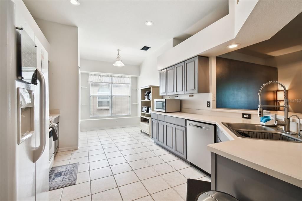 For Sale: $424,900 (4 beds, 2 baths, 2060 Square Feet)